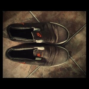 Nike skate shoe -slip-on